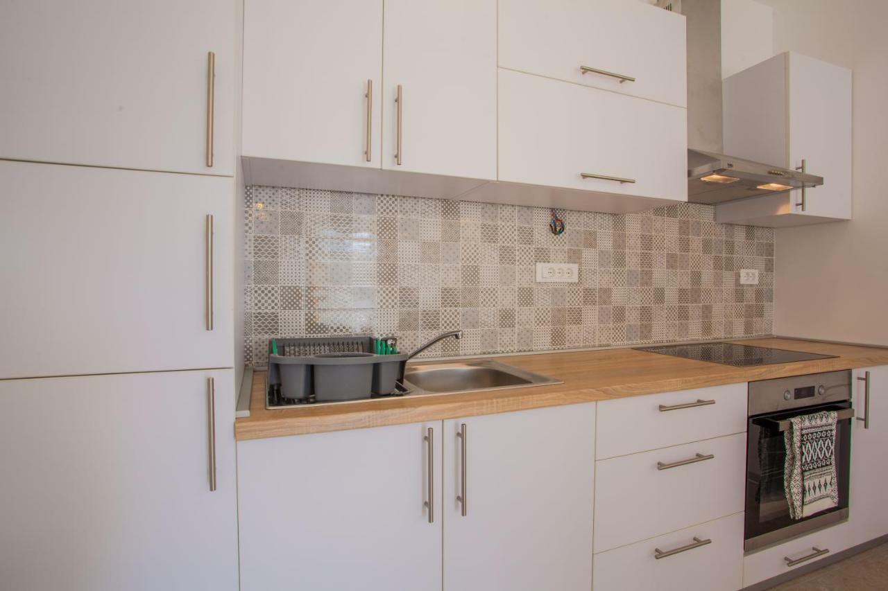 Apartment Garden Breeze Cres Zewnętrze zdjęcie